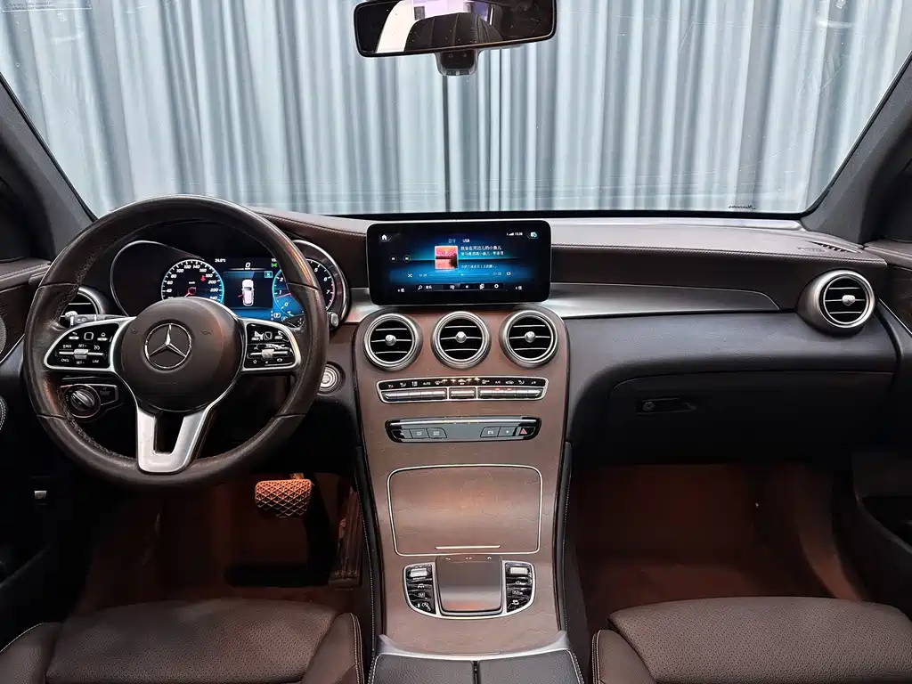 Mercedes-Benz GLC — миниатюра 19