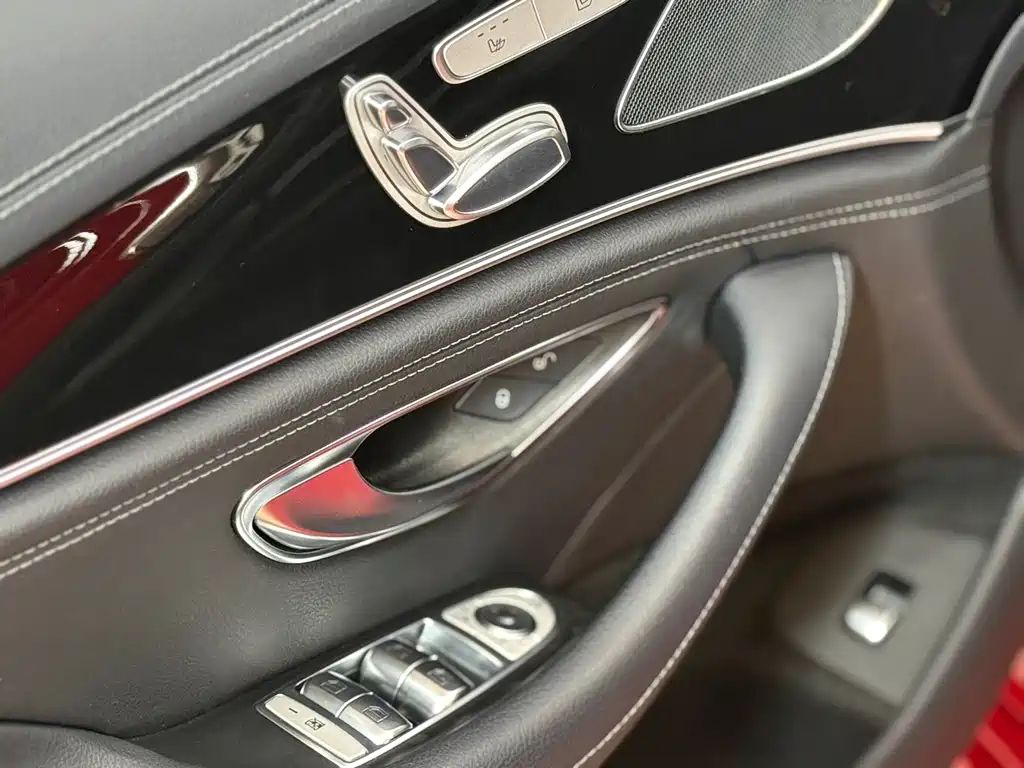 Mercedes-Benz AMG GT — миниатюра 16
