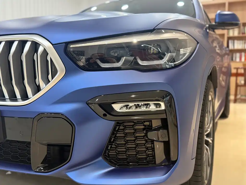 BMW X6 — миниатюра 25