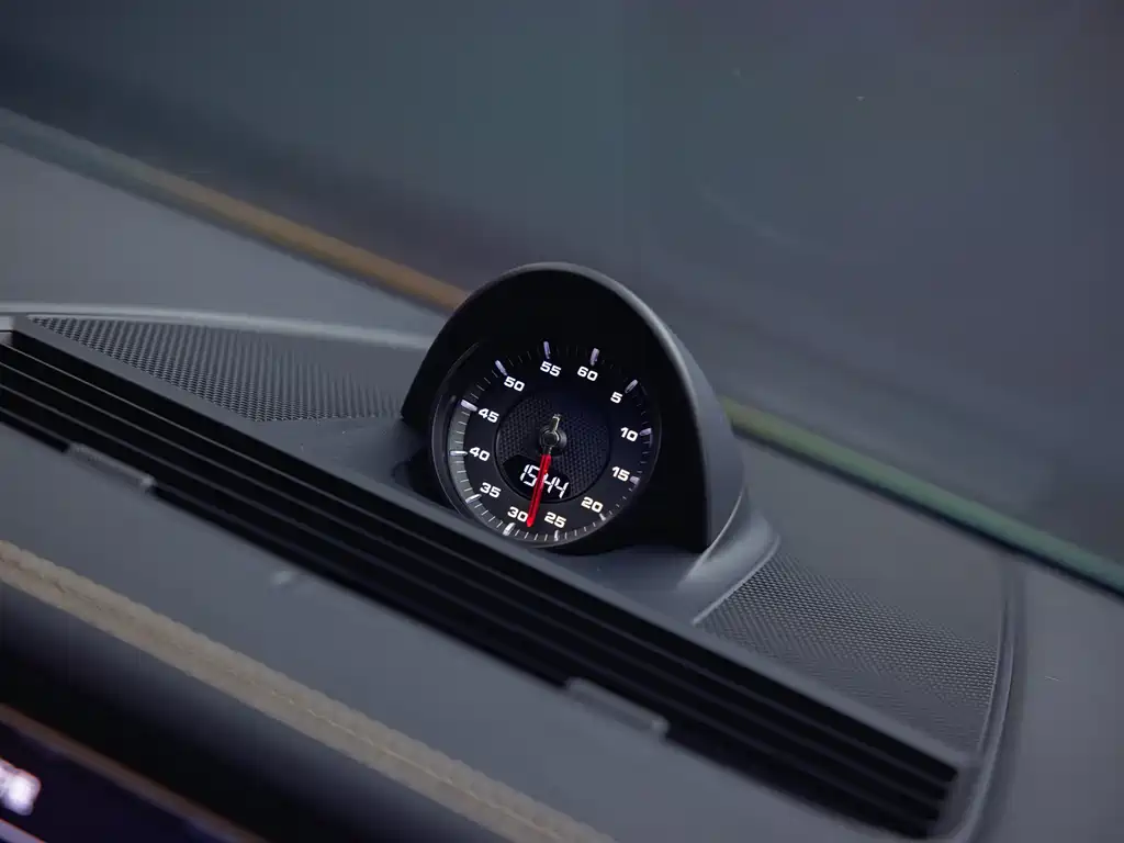 Porsche Panamera — миниатюра 16