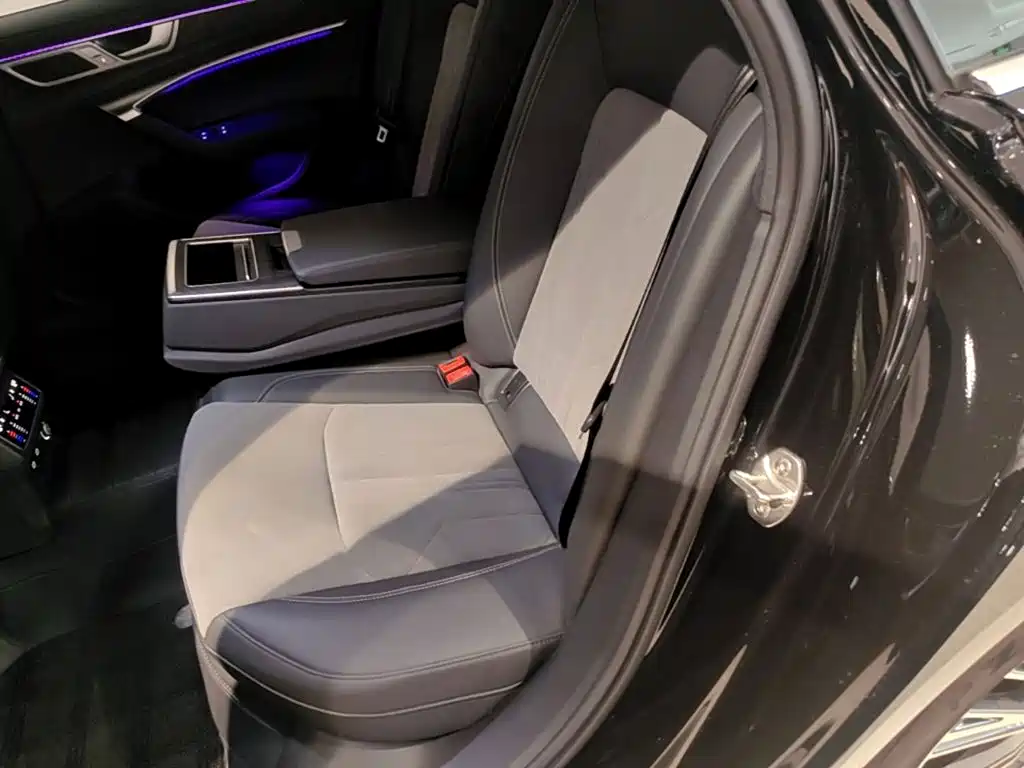 Audi A6L — миниатюра 17