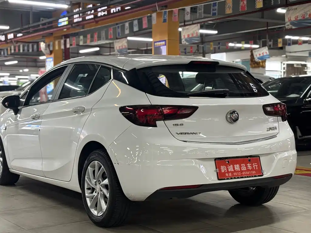 Buick Verano — миниатюра 7