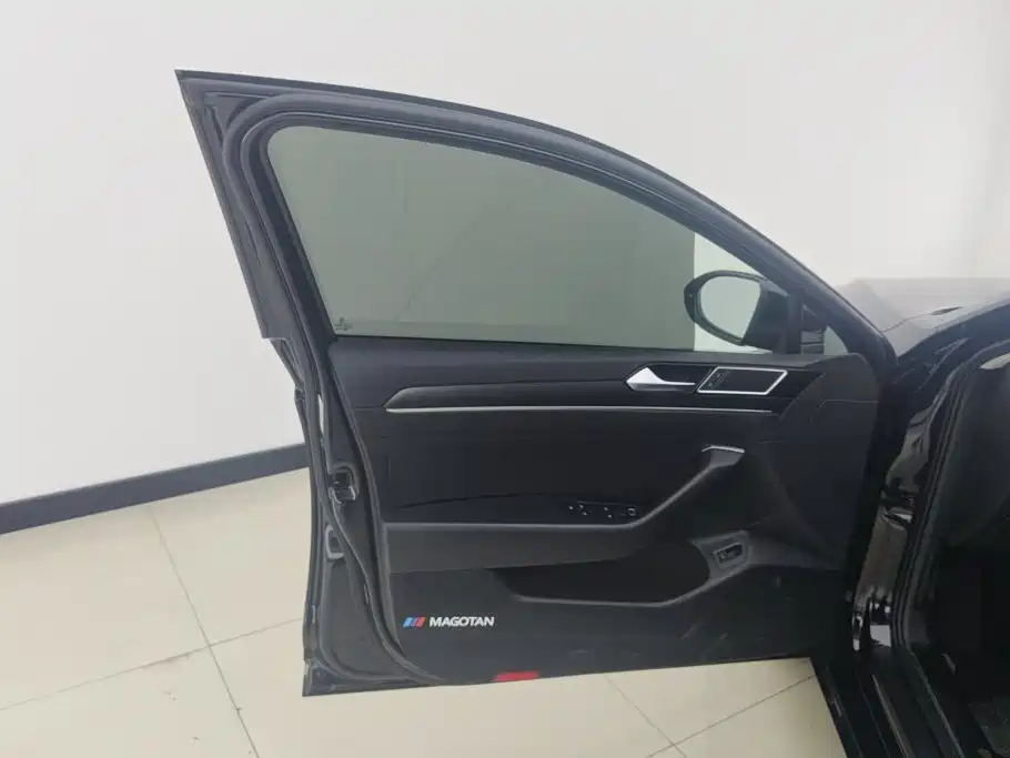 Volkswagen Magotan — миниатюра 7