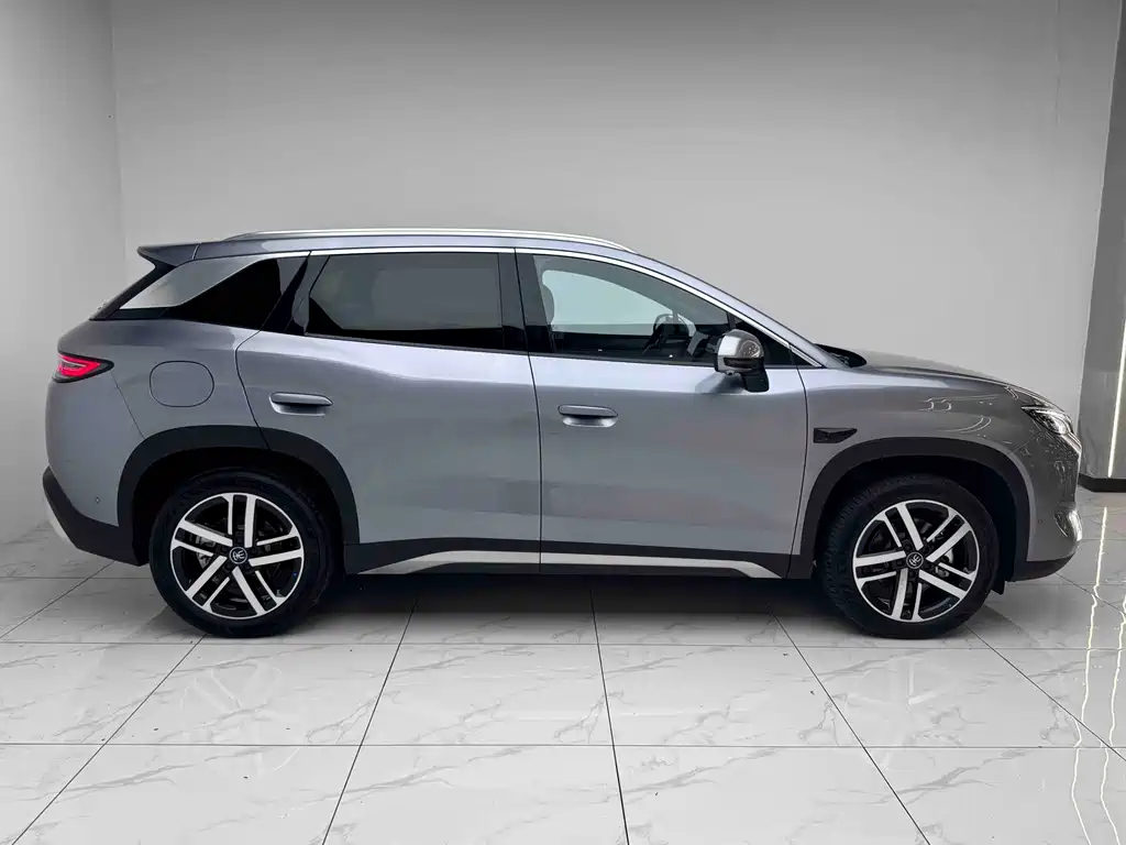 BYD L DM-i — миниатюра 16