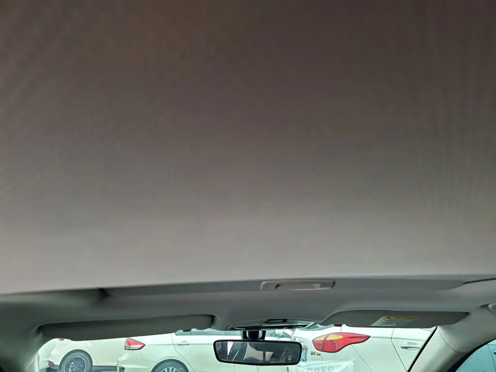 Geely Emgrand — миниатюра 18
