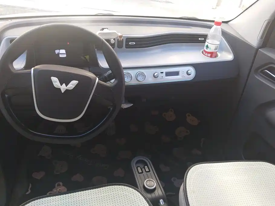 Wuling MINIEV — миниатюра 12