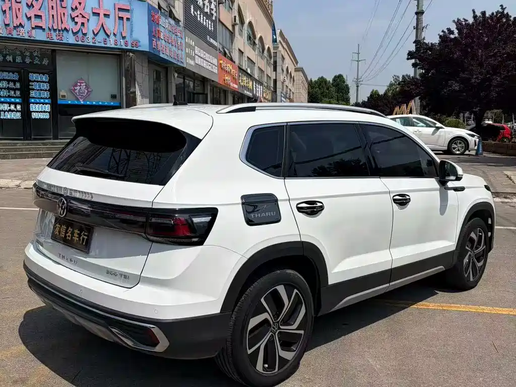 Volkswagen Tharu 2024 300TSI