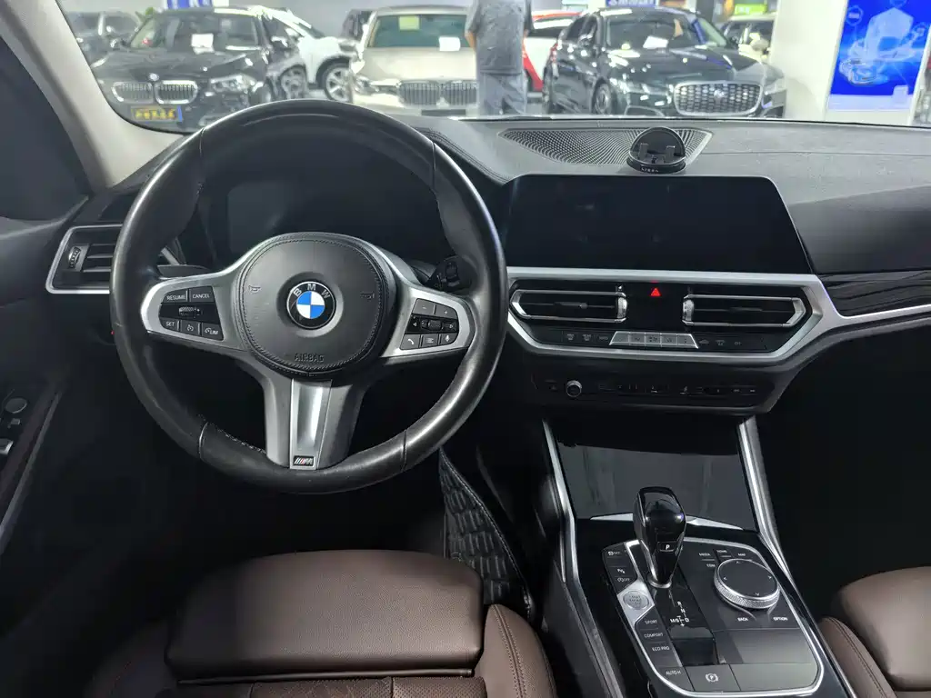 BMW 3 Series — миниатюра 8