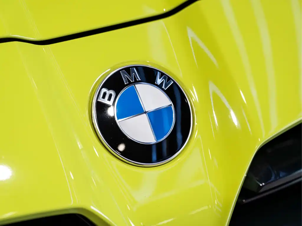 BMW M4 — миниатюра 9