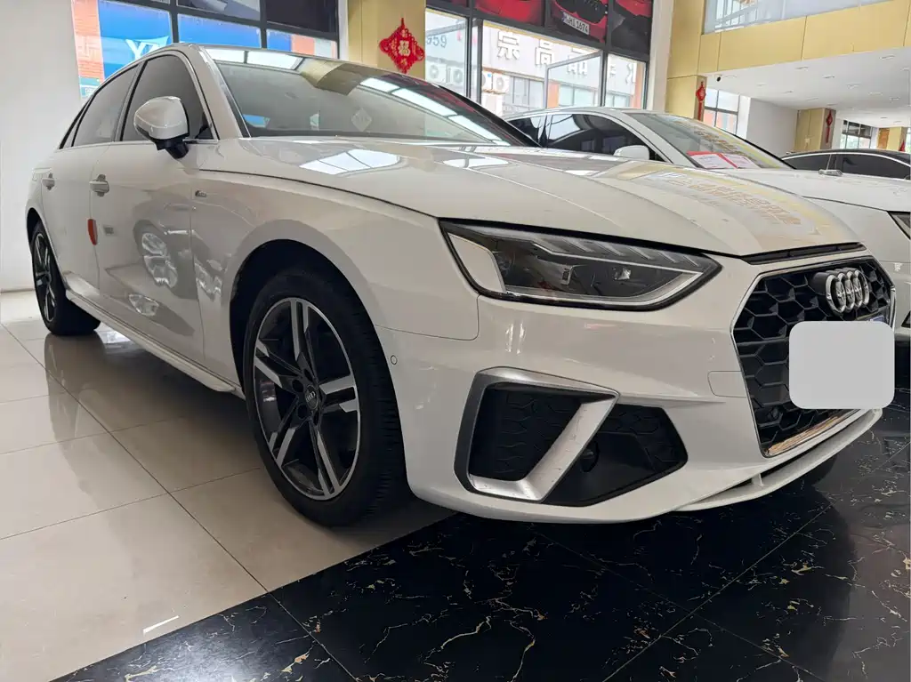 Купить Audi A4L
