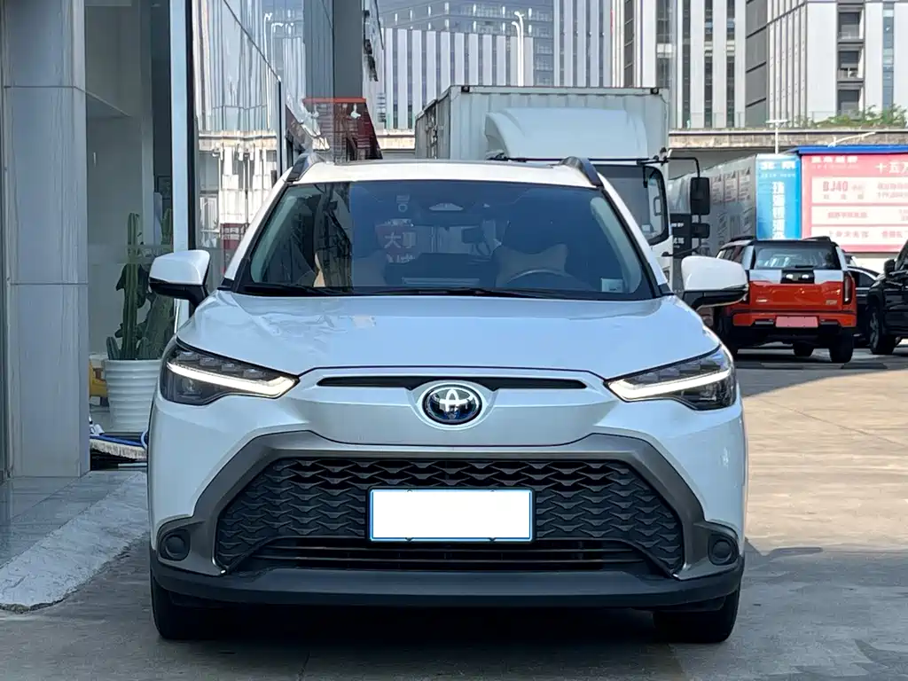 Toyota Frontlander — миниатюра 2