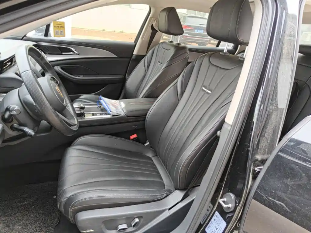 Hongqi Hongqi H5 — миниатюра 15