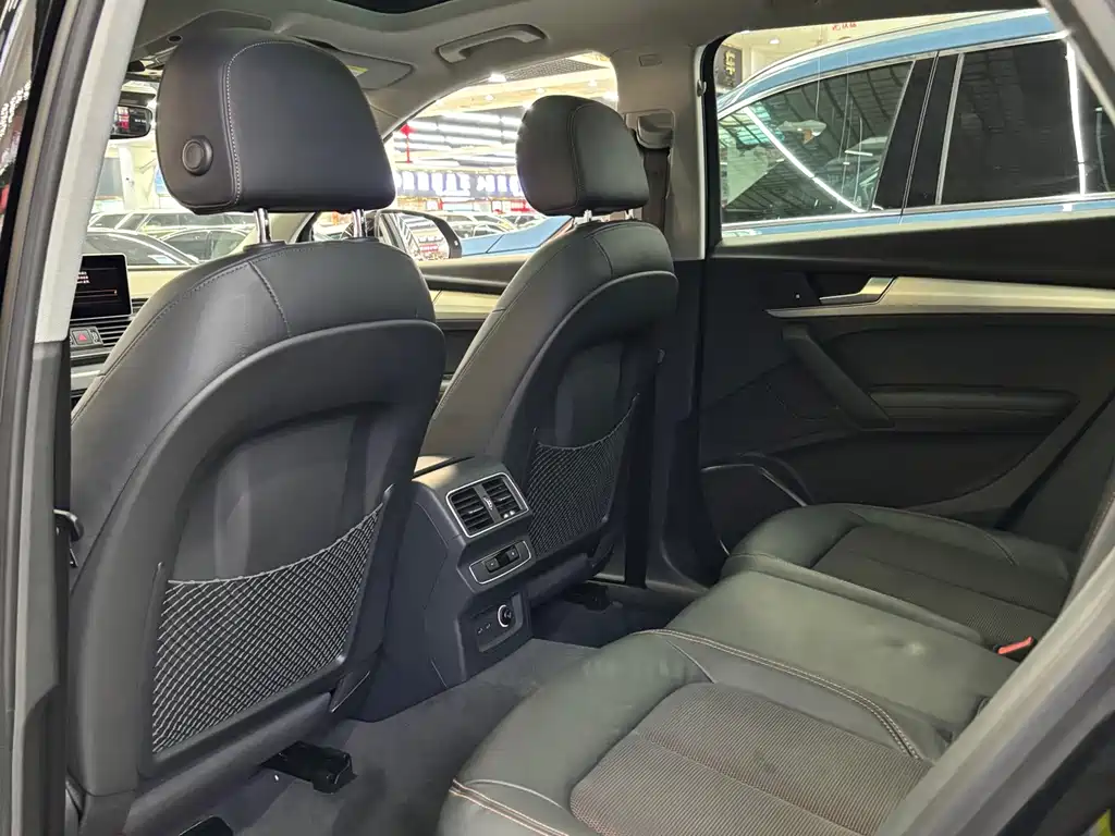 Audi Q5L — миниатюра 5