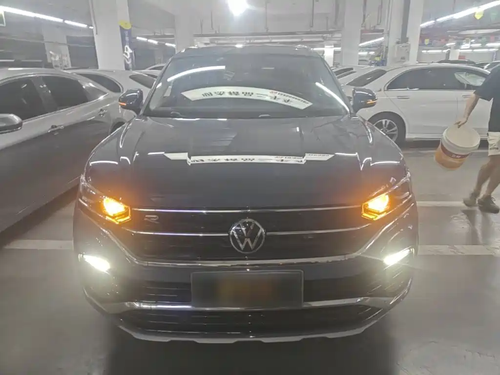 Volkswagen X — миниатюра 3