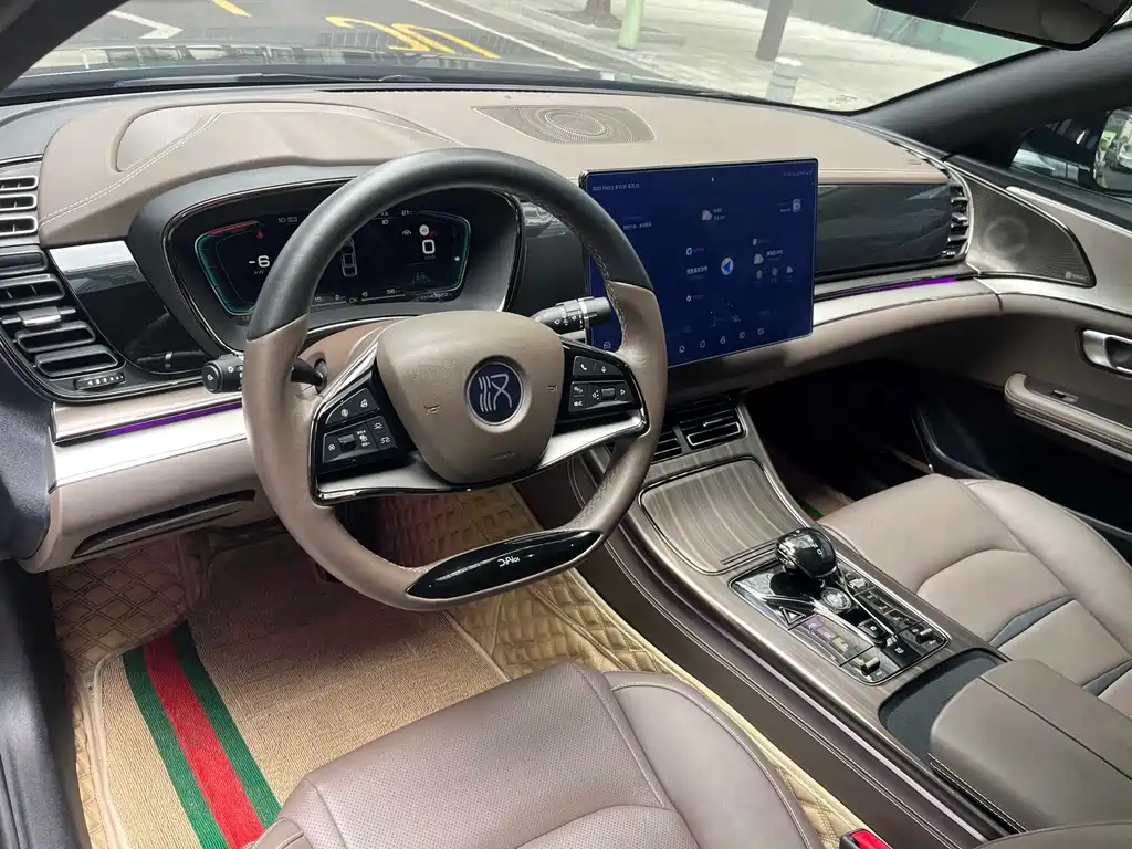 BYD Han — миниатюра 7