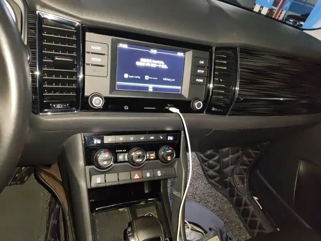 Skoda Kodiaq 2017 TSI330 7 мест Luxury
