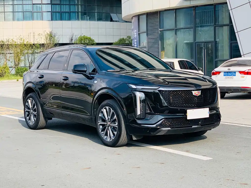 Cadillac XT5 — миниатюра 3
