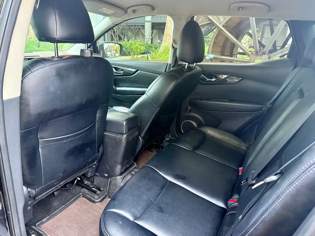 Nissan Qashqai 2.0L CVT Elite Edition, фото 5