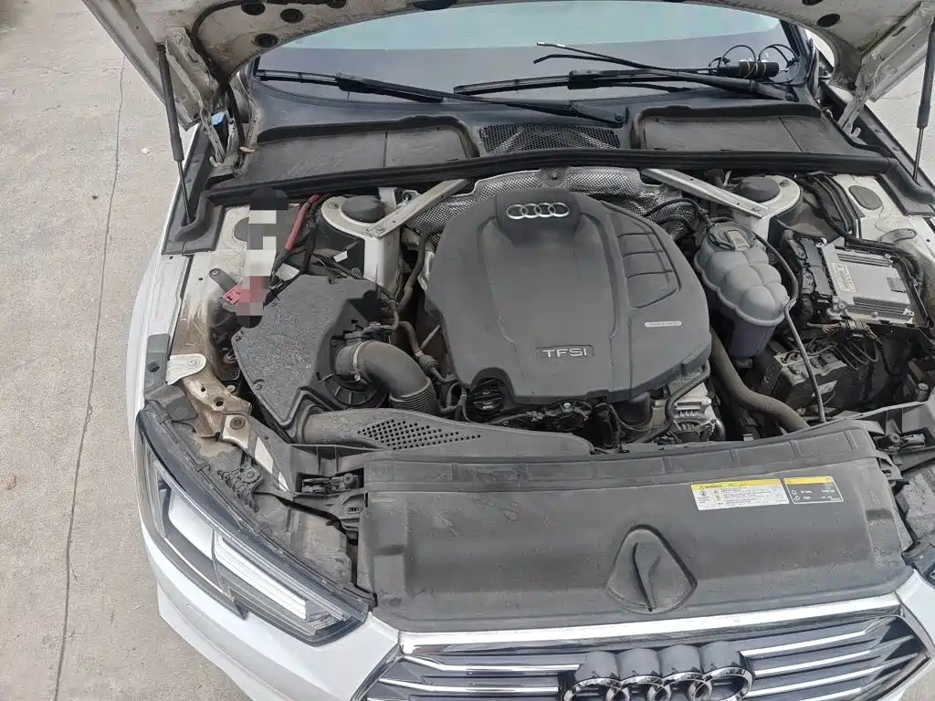 Audi A4L — миниатюра 19