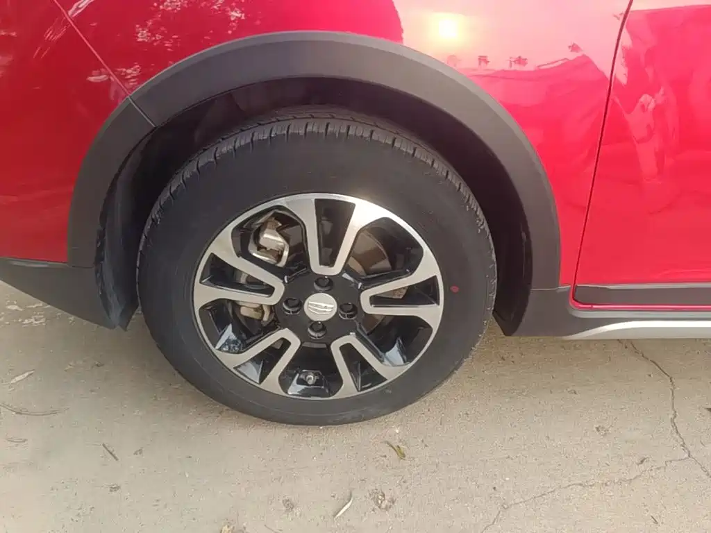 Geely Vision X3 — миниатюра 23