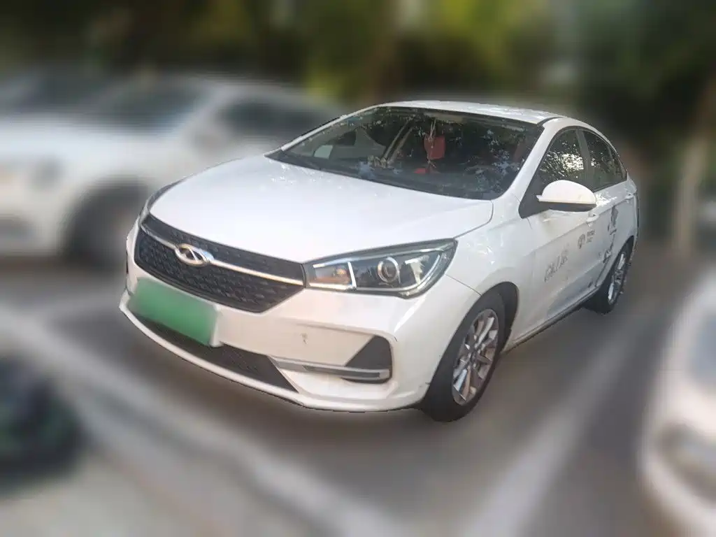 Chery Arrizo 5