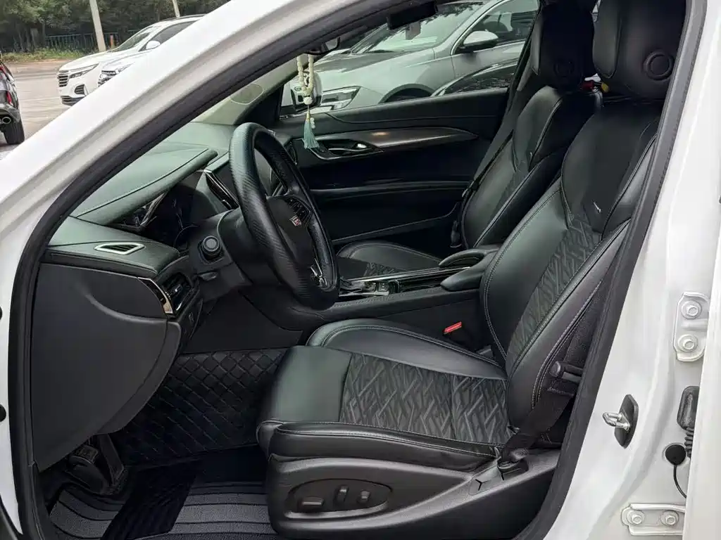 Cadillac ATS-L 2017 28T