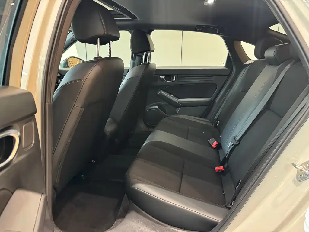 Honda Civic 2022 240TURBO CVT