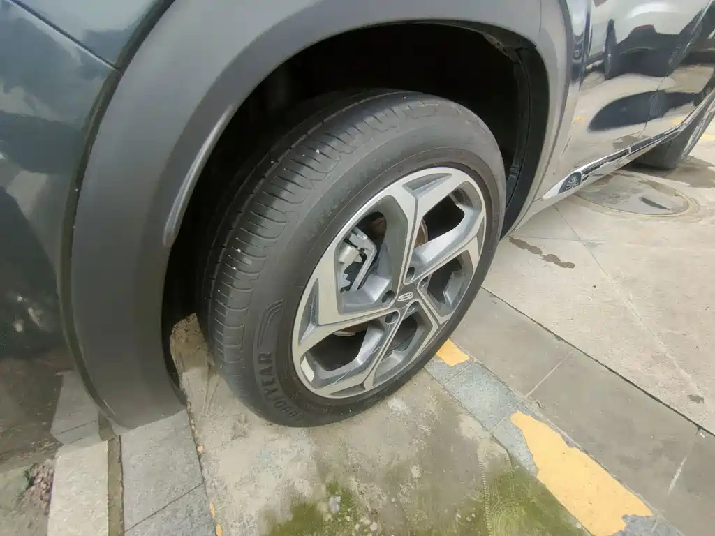 Geely Xingyue L — миниатюра 15