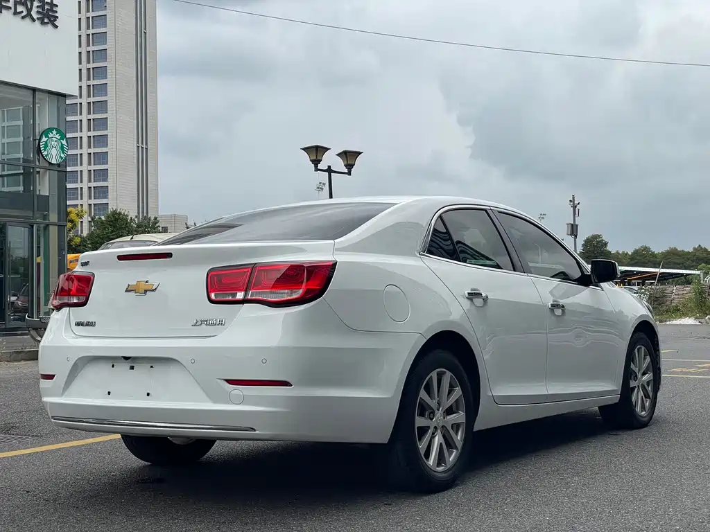 Chevrolet Malibu — миниатюра 16