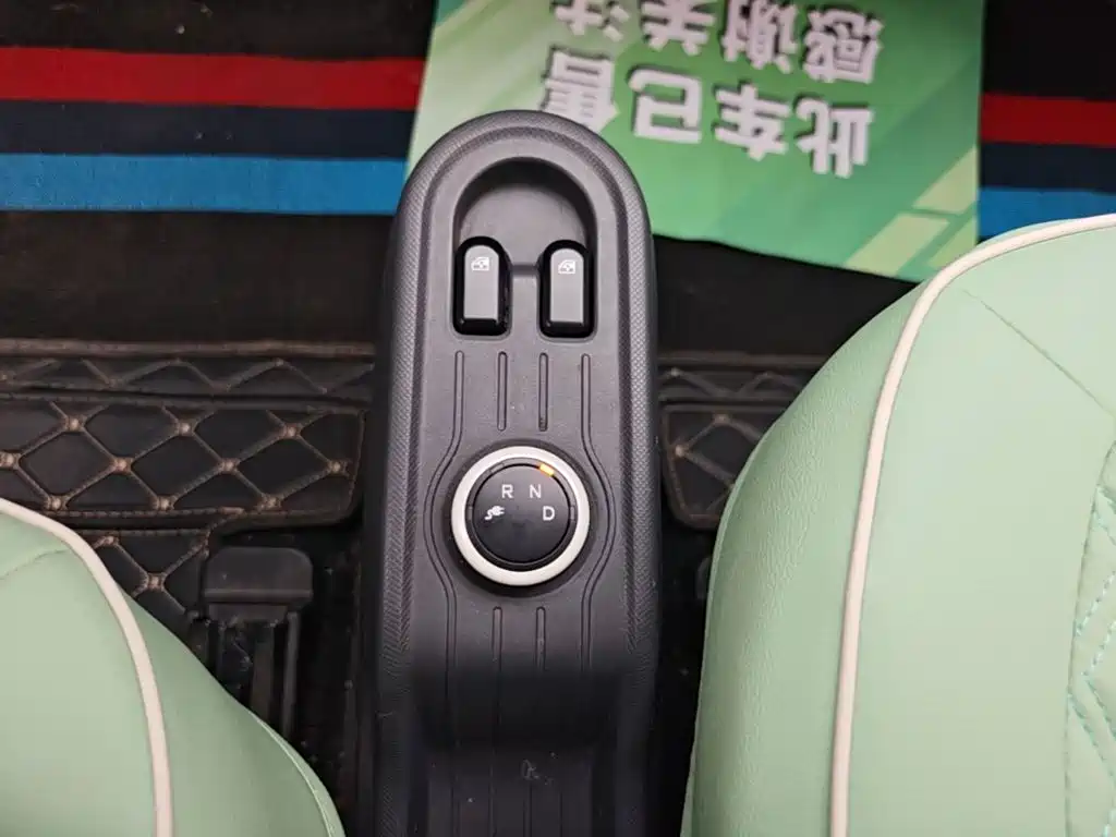 Wuling MINIEV — миниатюра 14