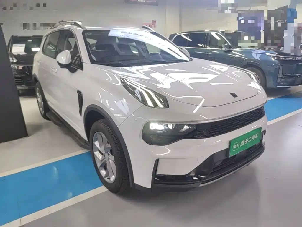 Lynk & Co 01 — миниатюра 4