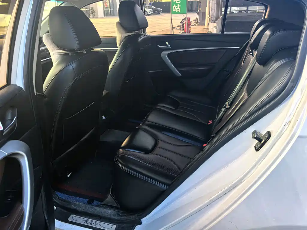 Geely Emgrand — миниатюра 8