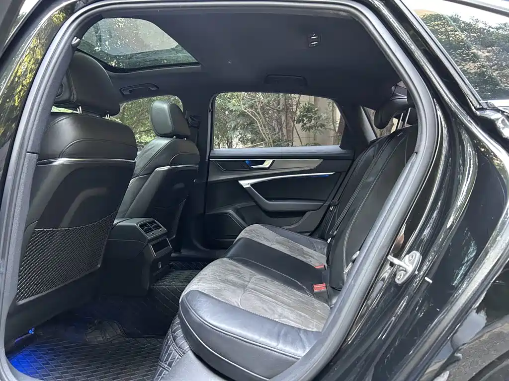 Audi A6L — миниатюра 8