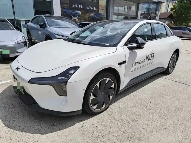 2025 Xpeng Mona M03