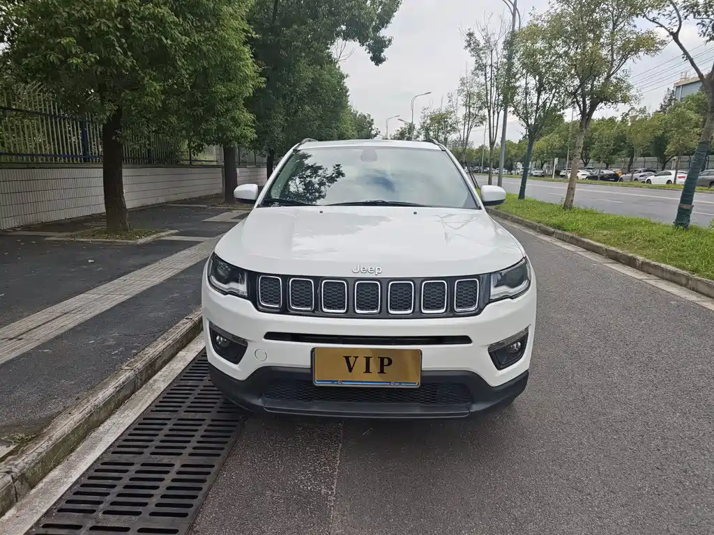 Jeep Compass — миниатюра 2