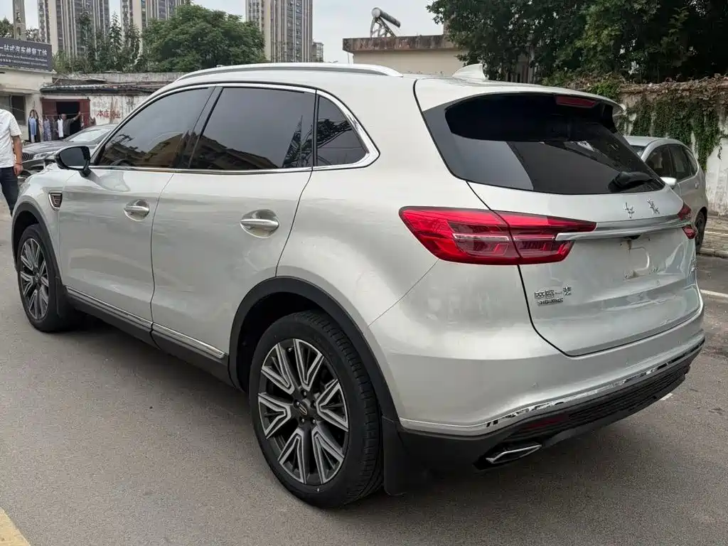 Hongqi Hongqi HS5 — миниатюра 3