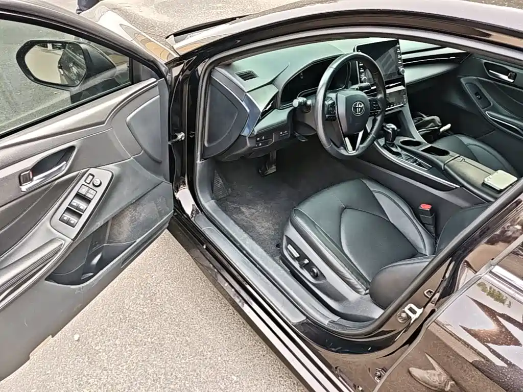 Toyota Avalon — миниатюра 16