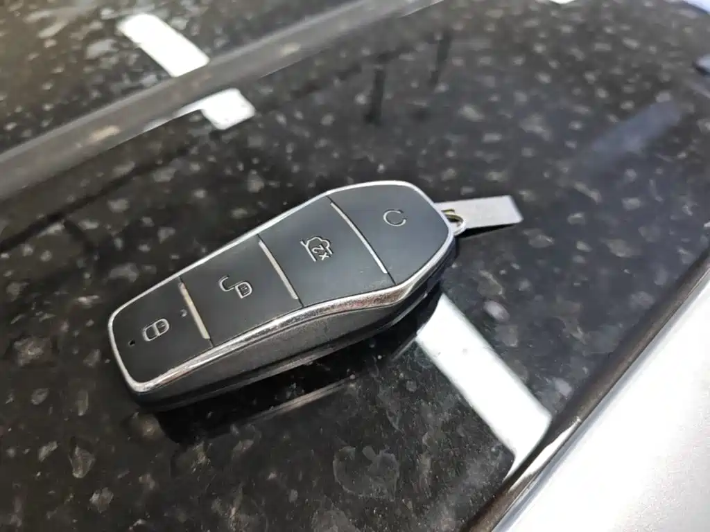 BYD Han L — миниатюра 9