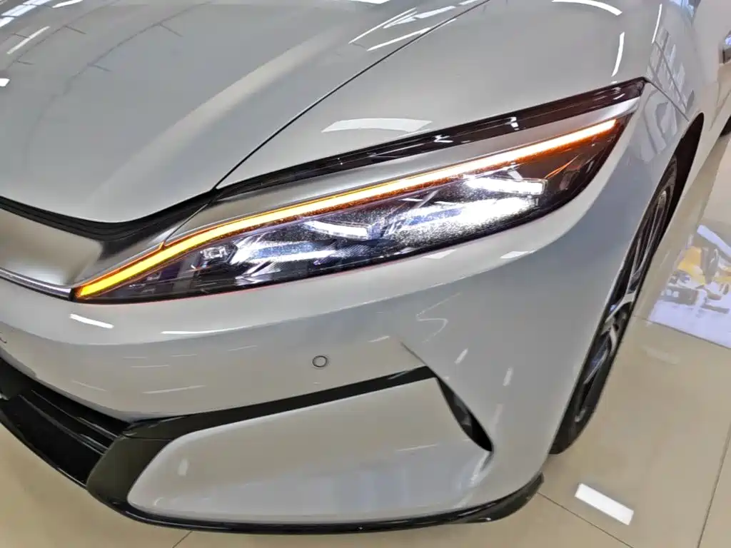 BYD Han L — миниатюра 24