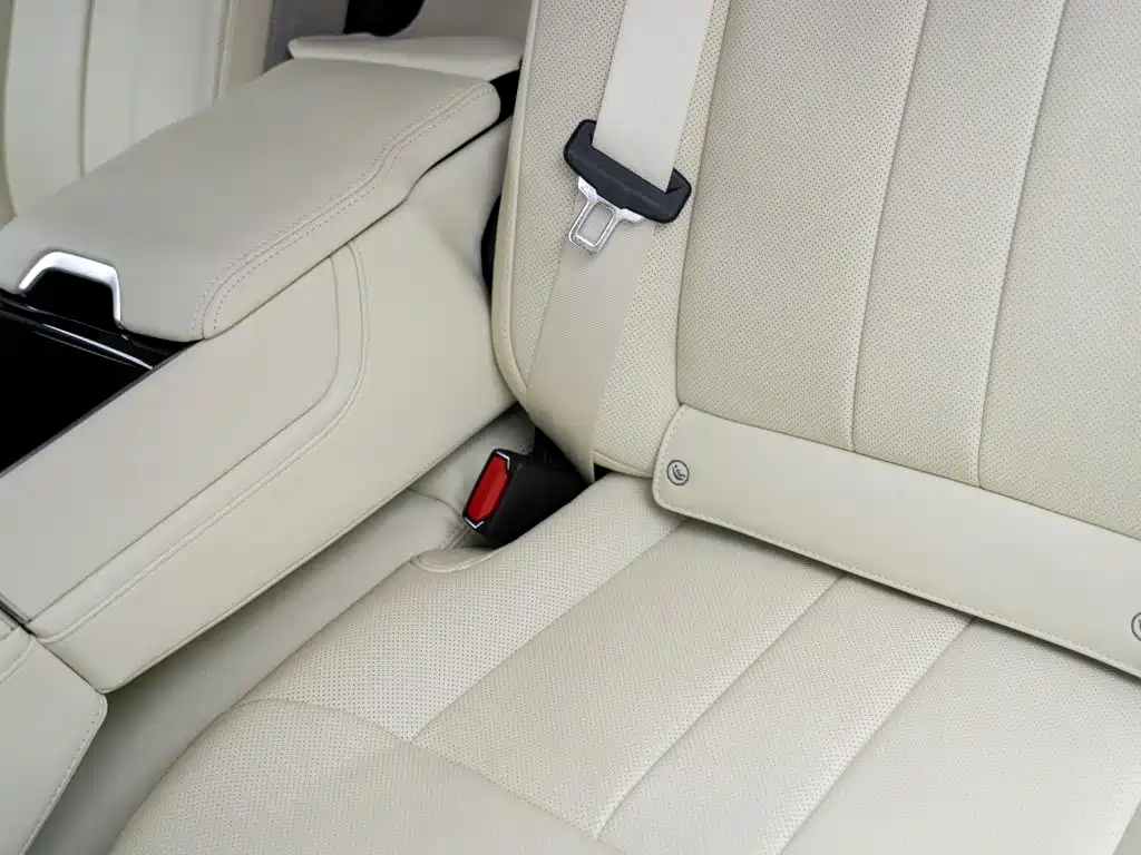 Land Rover Range Rover — миниатюра 14