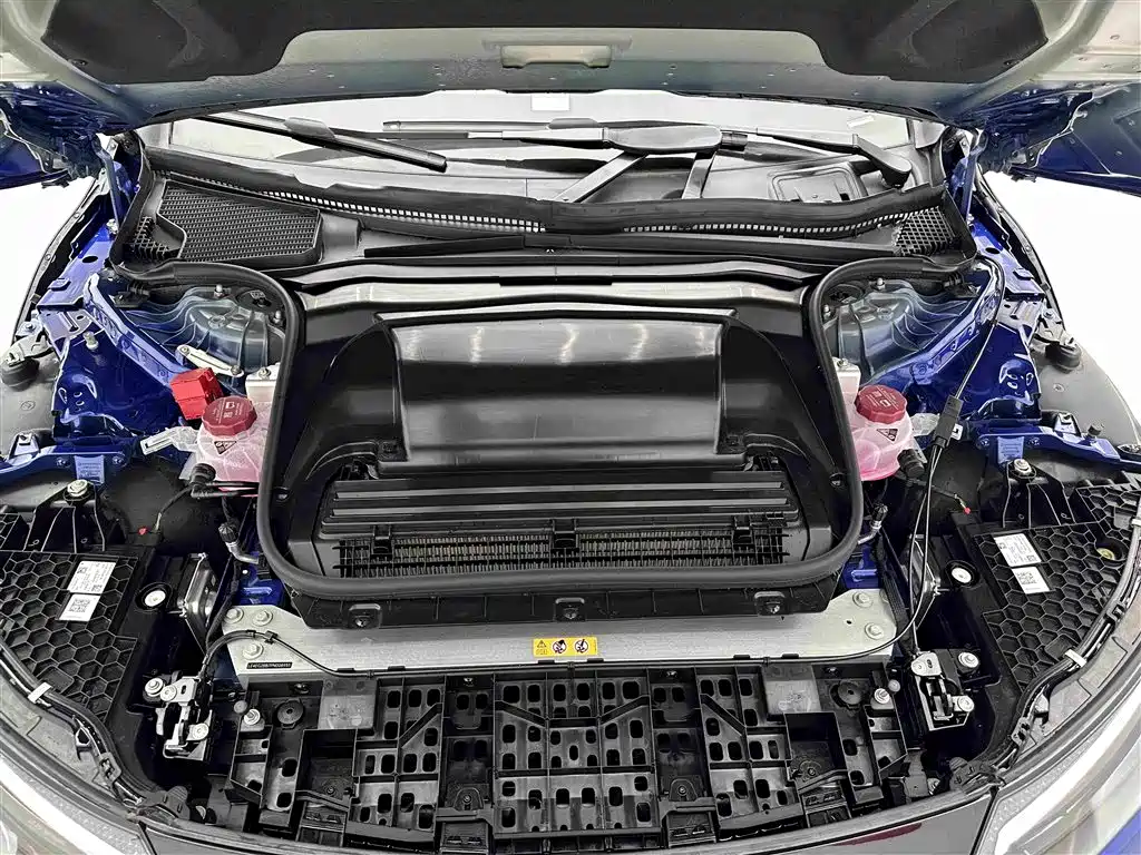 Mercedes-Benz EQE — миниатюра 25
