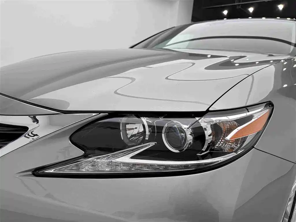 Lexus ES — миниатюра 27