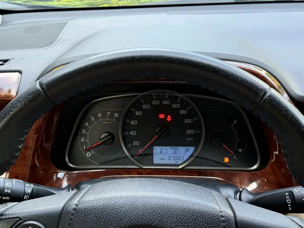 Toyota RAV4 — миниатюра 11