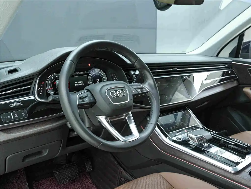 Audi Q7 — миниатюра 7