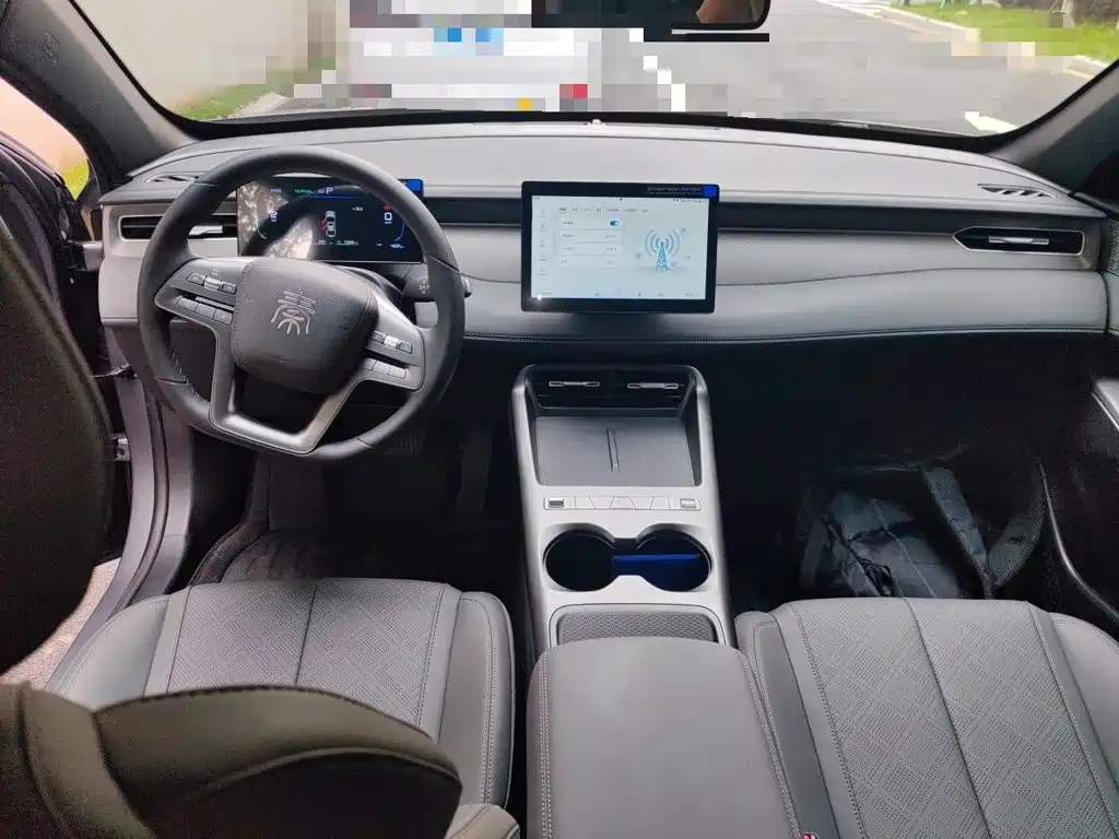 BYD Qin PLUS — миниатюра 10