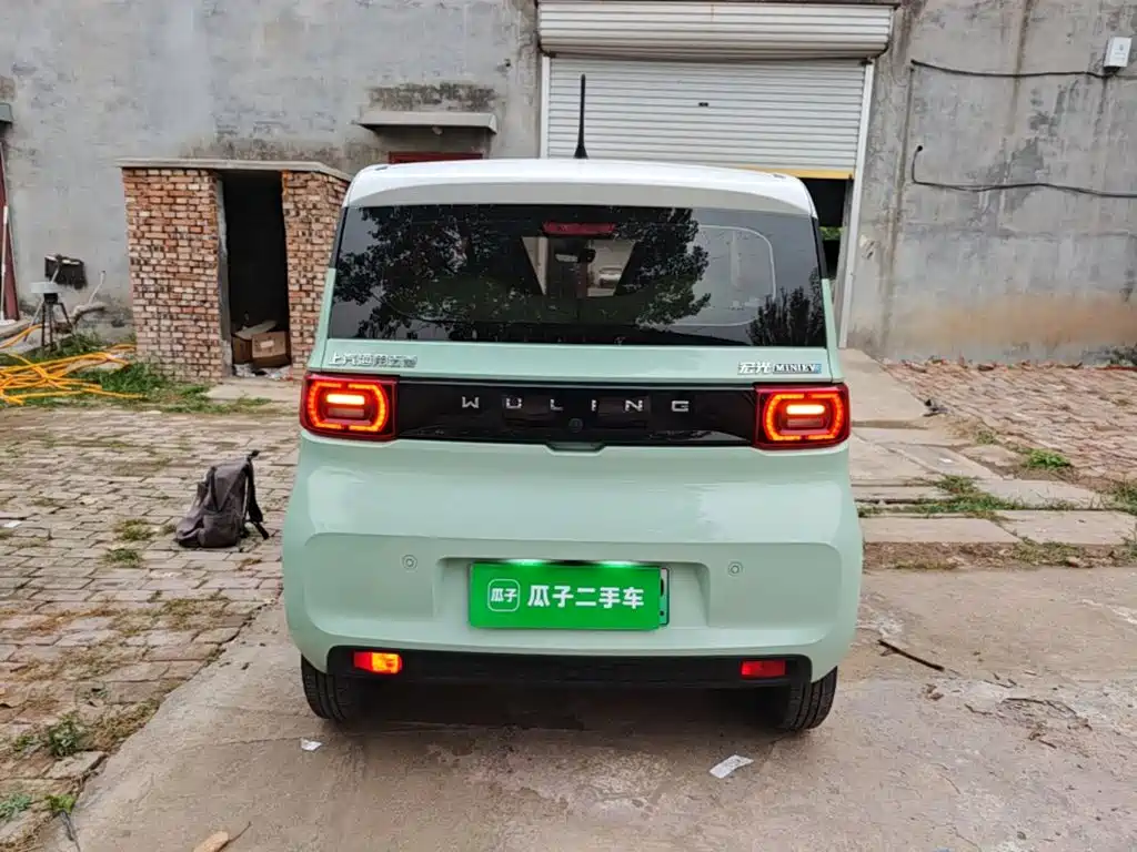 Wuling MINIEV — миниатюра 6
