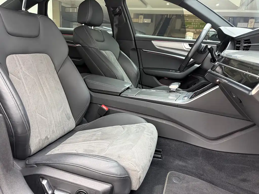 Audi A6L — миниатюра 19