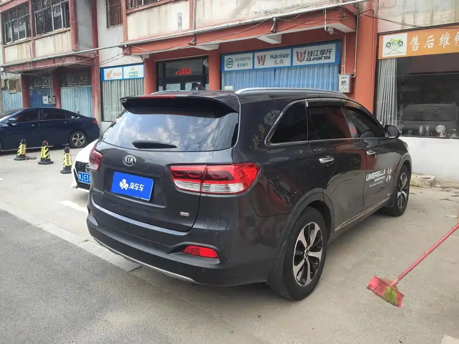 Kia Sorento — миниатюра 3