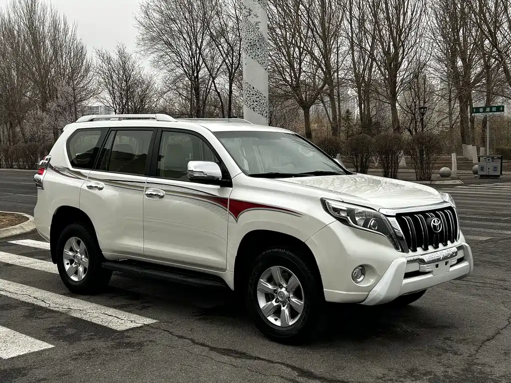 Toyota Prado (Import) 2015