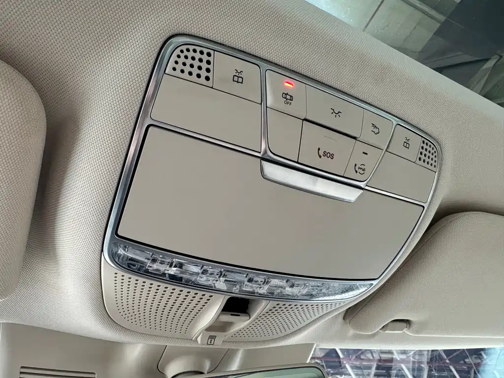 Mercedes-Benz S-Class — миниатюра 36